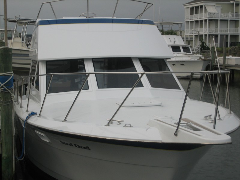 Hatteras Yachts | Lookout Boat Window Frames