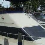 Hatteras 31' Sport Cruiser Windshield