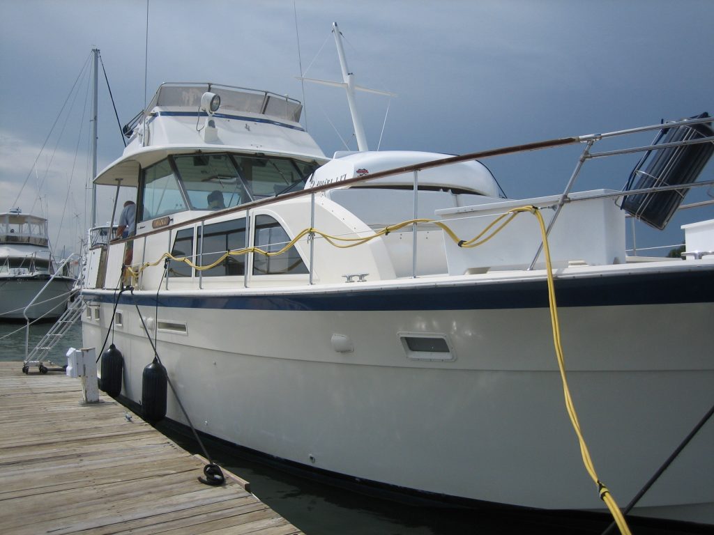 Hatteras Double Cabin Boat Window Replacement Hatteras Double Cabin Boat Window Replacement