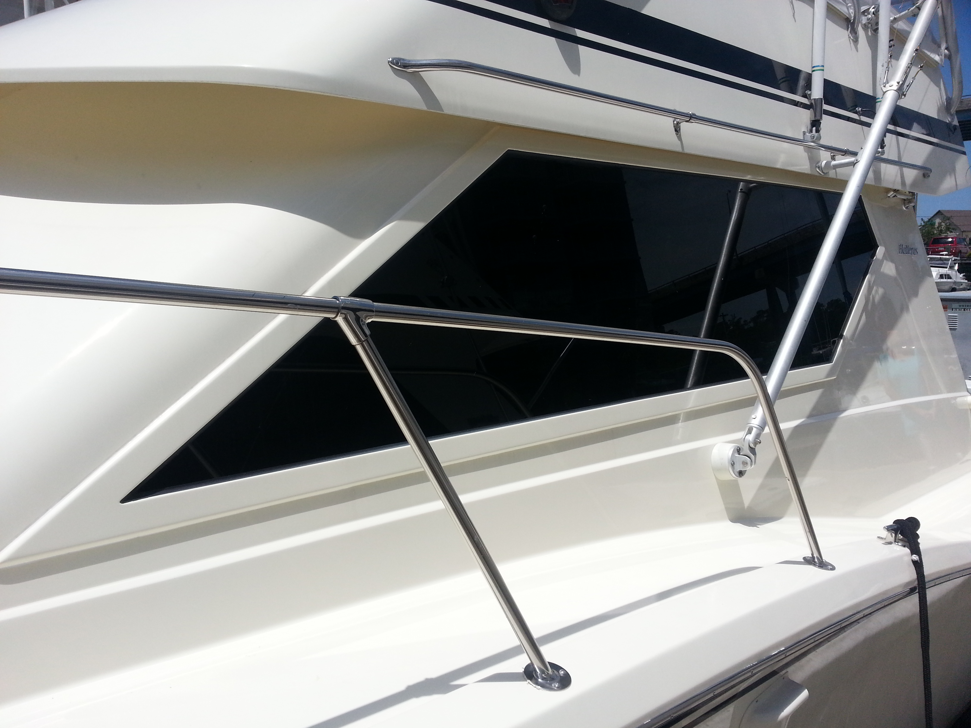 Hatteras Convertible Series II 38' replacement boat windows