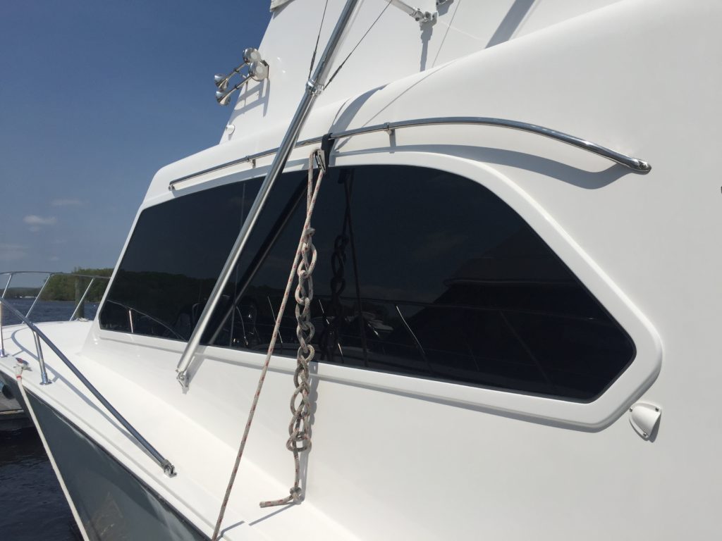 Post 43' port window